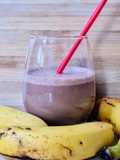 Licuado de banana y cacao 🍌Chocolatada energética y saludable 🥛