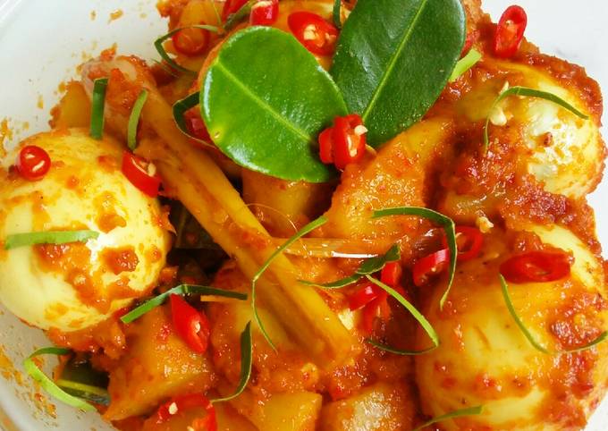 Resep Balado Telur Kentang Santan Oleh Gina Rahma Lestari Maskan Cookpad