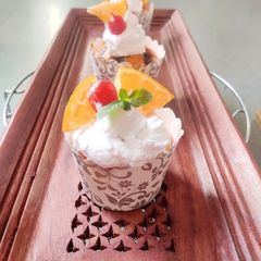 A picture of Orange Wheat Cup Cake.