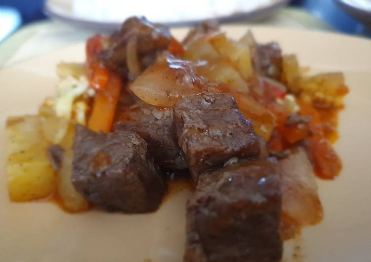 Saikoro Beef with Homemade Sauce