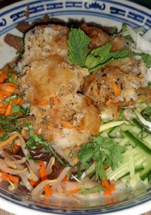 Une photo de Bò bún