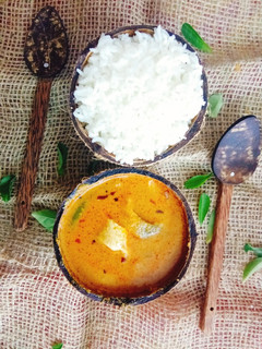 மீன் குழம்பு(Fish curry recipe in tamil) செய்முறை முக்கிய புகைப்படம்
