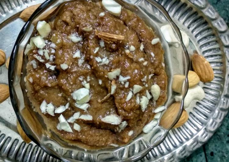 Almond poppy seed halwa