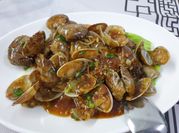 A picture of chopped clam
