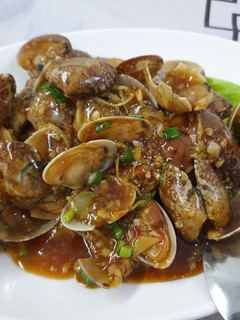 A picture of Thai Sauce with Garlic.