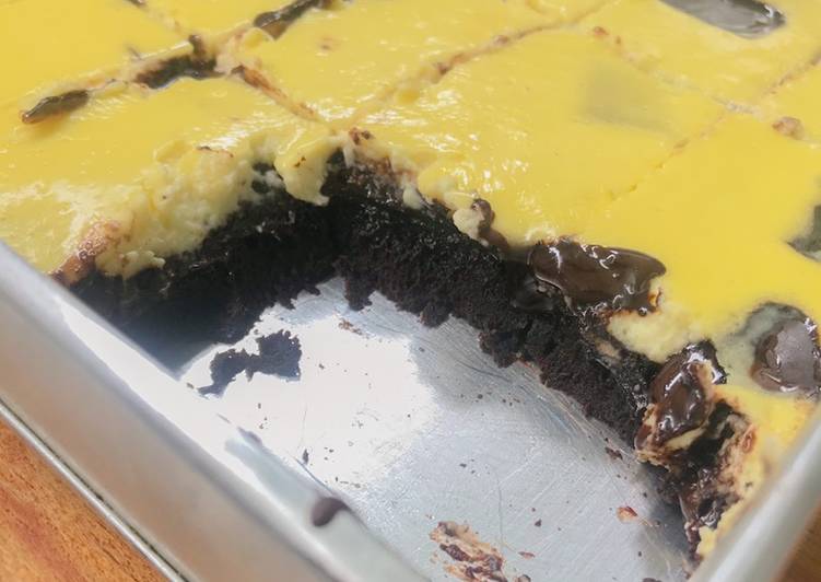Langkah Mudah untuk Membuat Brownies Choco Cream Cheese, Menggugah Selera