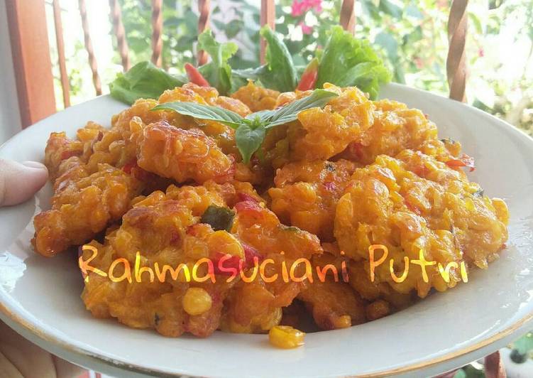 Resep Dadar jagung bakwan jagung rumahan spesial oleh 