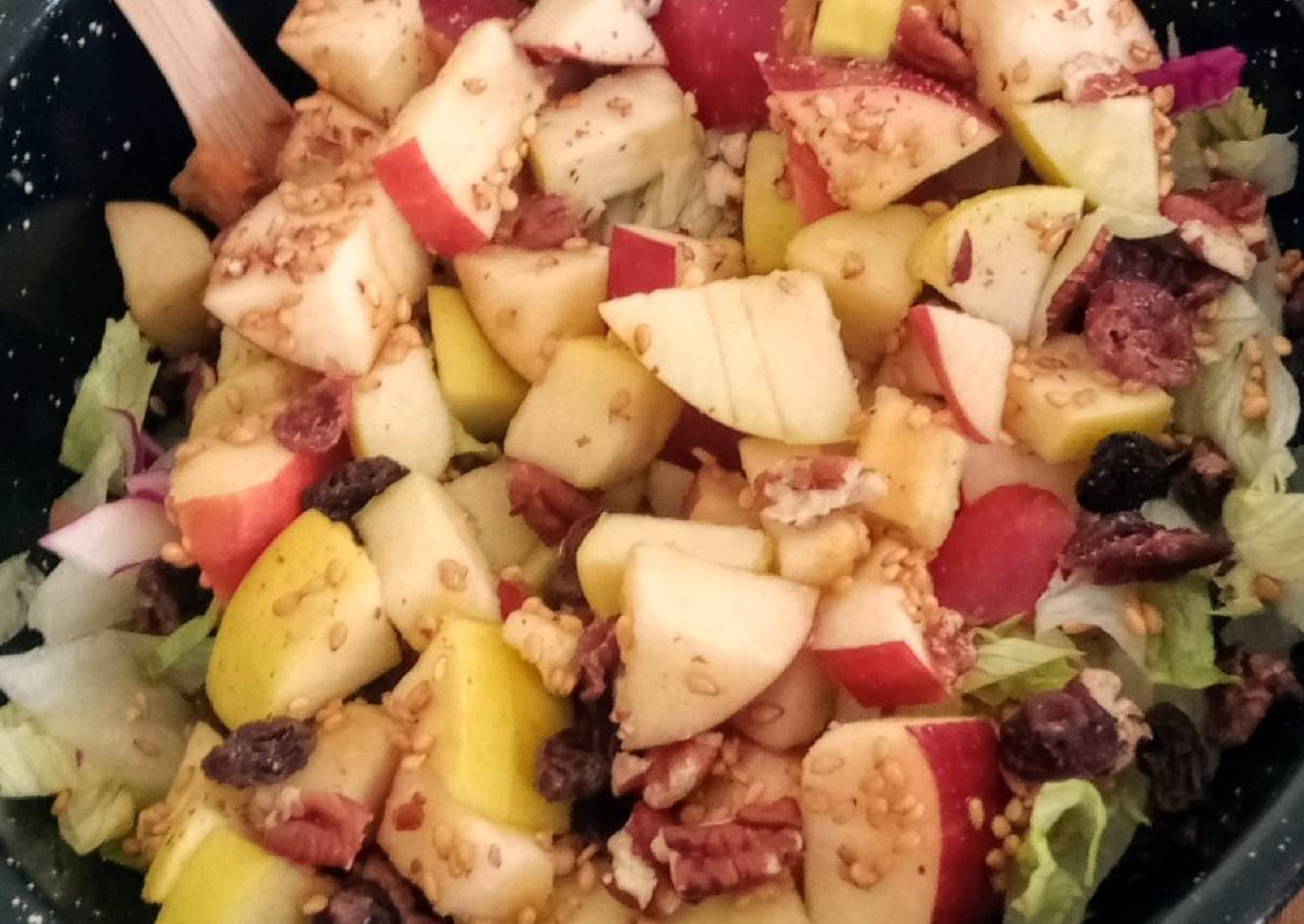 Ensalada de lechuga y manzana