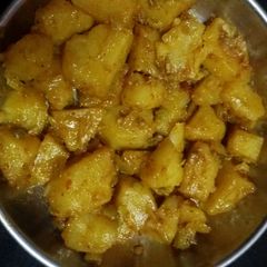A picture of Dry Aloo.