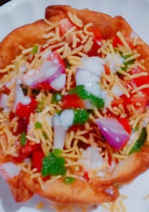 A picture of Katori chaat.