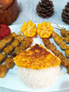 عکسی از دستور جوجه ترش تابه ای با ته دیگ ته چینی 😍🤩