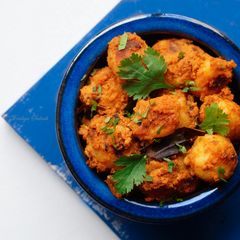 A picture of Kashmiri dum aloo (Dry).