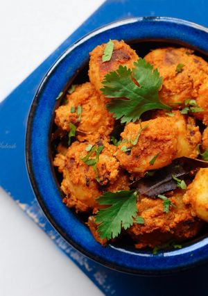 A picture of Kashmiri dum aloo (Dry).