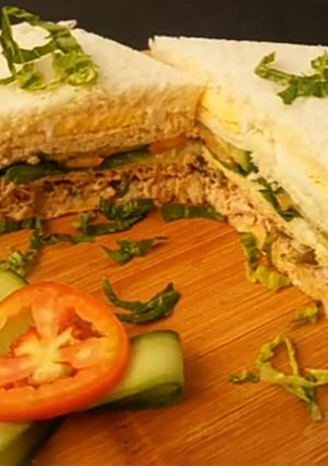 A picture of Club Sandwich.