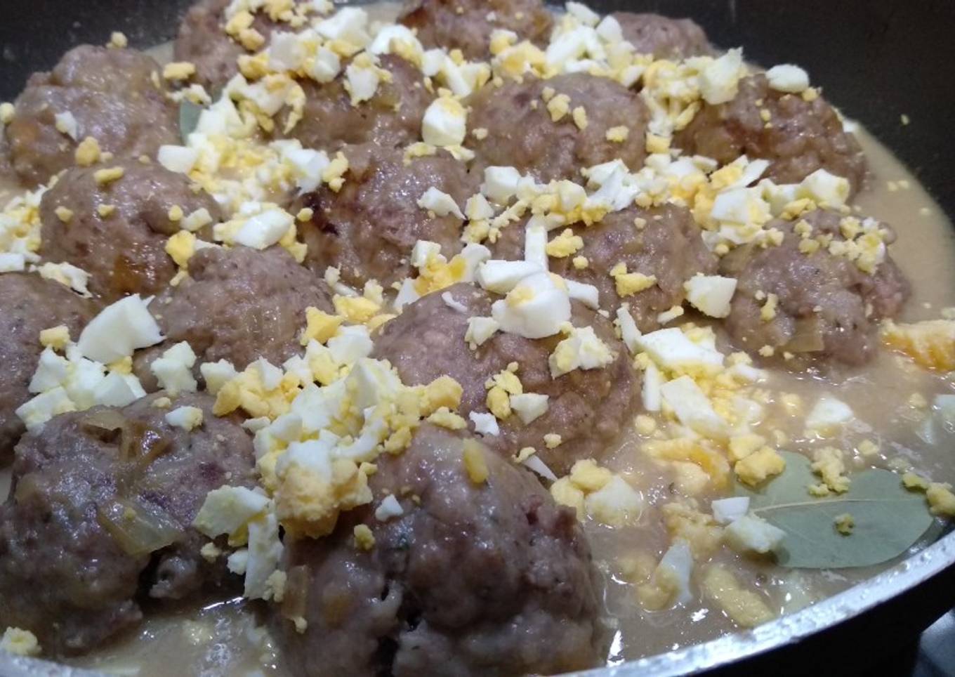 Albóndigas en salsa de sidra