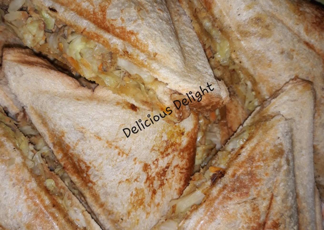 Sardines and vegetable sandwiches