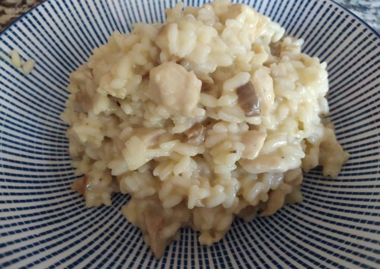 Risotto de pollo y setas
