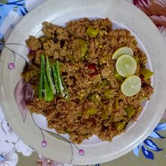 A picture of Green chilli qeema.