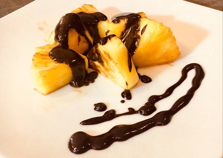 Pineapple Fondue