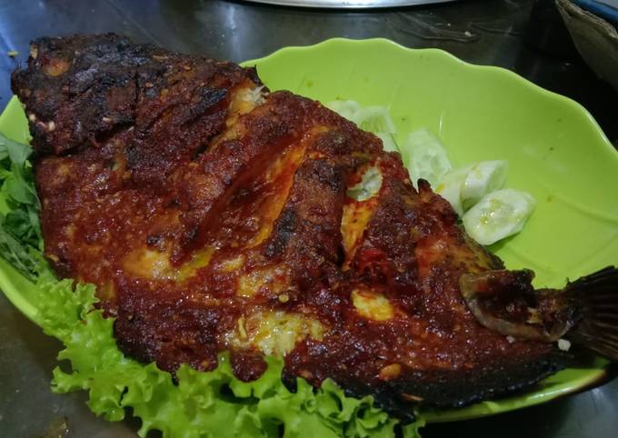 Resep Ikan Bakar Kiambang oleh Attin Afrilia Dewi Cookpad Resep Ikan Bakar Kiambang oleh Attin Afrilia Dewi Cookpad