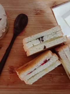 Foto resep Roti Sandwich Tiga Rasa