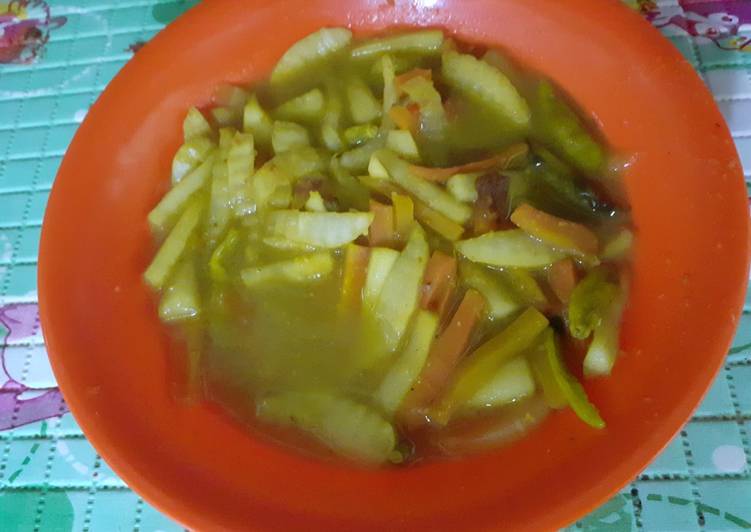 Acar timun dan wortel