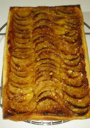 Une photo de Tarte feuilletée aux pommes 🍎
