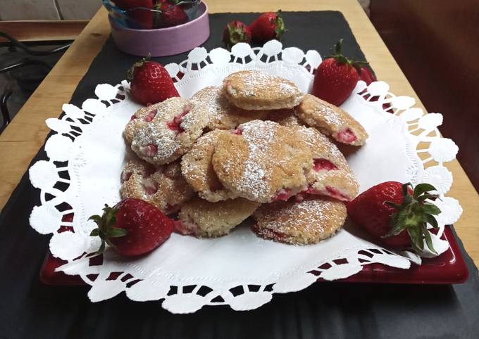 Biscotti morbidi alle fragole