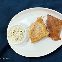 A picture of Quinoa Dosa.