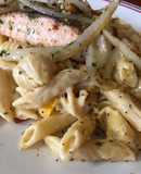 Pasta con salmón a la sartén