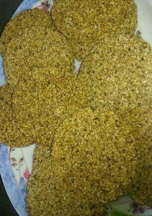 A picture of Simsim balls.