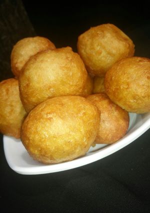 A picture of Coconut puff puff.