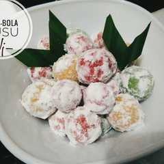 A picture of Bola-Bola susu.