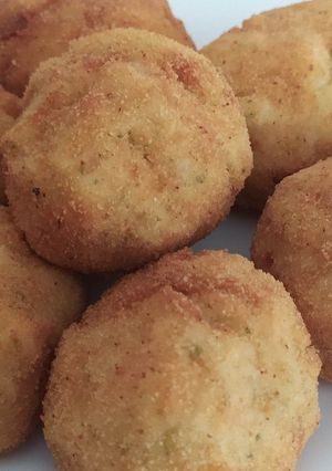 Una foto de Bombas de bacon con queso