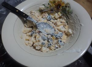 Una foto de Ensalada Navideña de manzana y pasas campirana de los Altos de Jalisco