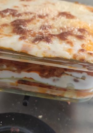 Una foto de Lasaña de calabacín con relleno de carne picada