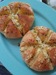 Foto resep Korean Garlic Cheese Bread recook Devina Hermawan