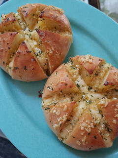 Foto resep Korean Garlic Cheese Bread recook Devina Hermawan