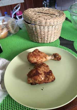 Una foto de Pollo empanizado
