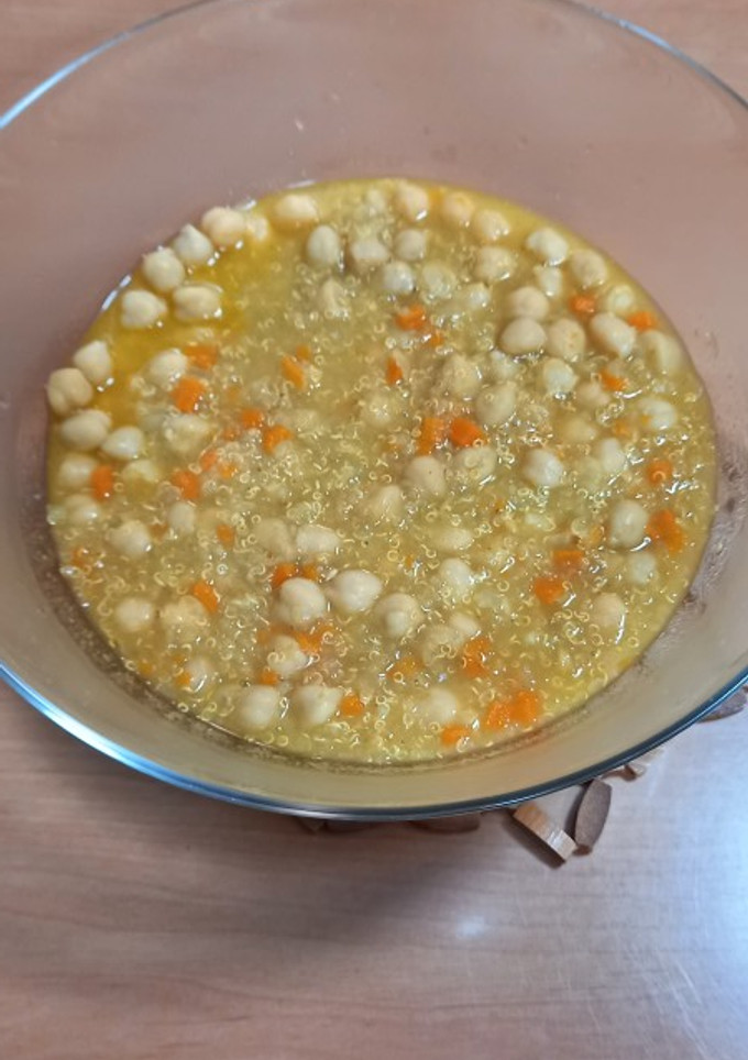 Una foto de 191. Garbanzos con quinoa