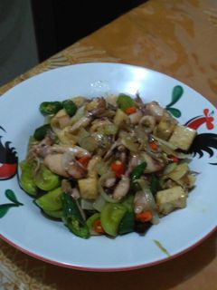Foto resep Cumi asin, tahu putih saos tiram