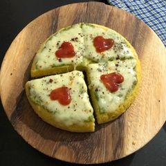 A picture of Gluten free dhokla pizza.