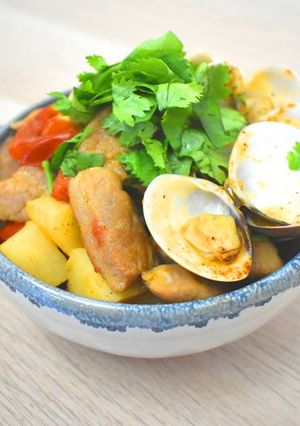 葡萄牙白酒蛤蜊燉豬 Carne de porco a Alentejana 的食譜成品照片