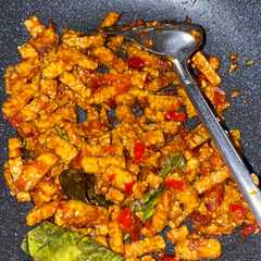 A picture of Tempe Oreg Kering.