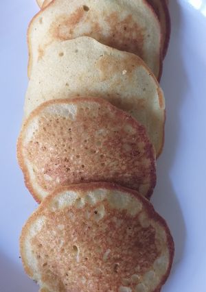 A picture of Cornmeal pancake.