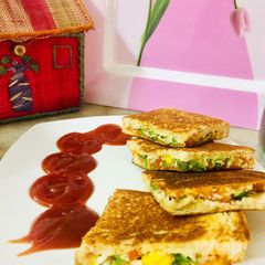 A picture of #dussehraVeggie Stuffed Tava SandwichPost 1.