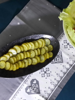 عکسی از دستور خیار شور حلقه ای