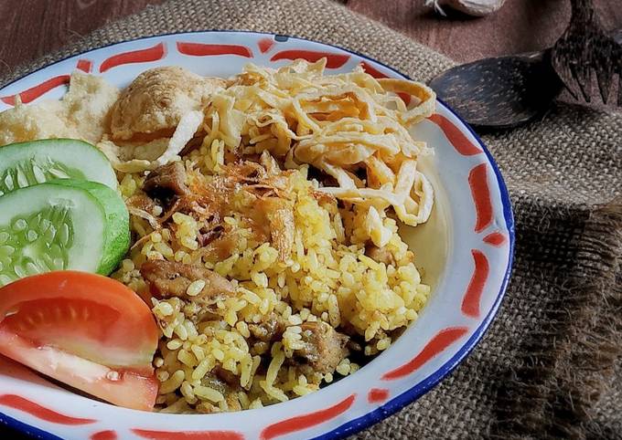 Wajib coba! Resep termudah membuat Nasi Kebuli Sapi Magicom  menggugah selera