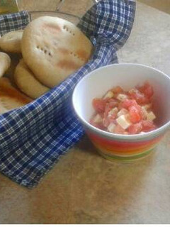Una foto de Pan amasado con Chicharrones