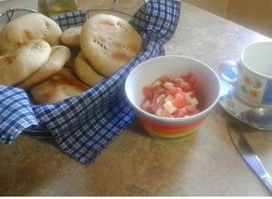 Una foto de Pan amasado con Chicharrones